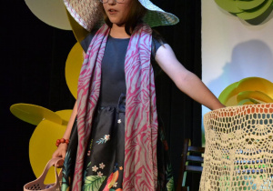 Oliwia Banaszkiewicz na scenie.