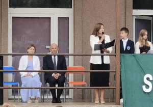 Zaproszeni goście p. Prezydent Marcin Witko, p.Dyrektor mgr Wioletta Madej, p. Wicedyrektor mgr Aleksandra Mielowska