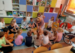 Zajęcia edukacyjno-praktyczne w 1a Pierwsza Pomoc