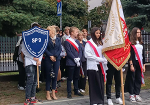 Uczniowie podczas uroczystości.