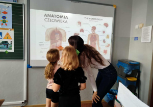 Spotkanie ze studentką medycyny w klasie 1a