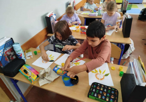 Zajęcia plastyczne 1a SŁONECZNIKI