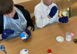 Warsztaty świąteczne – Bombki decoupage