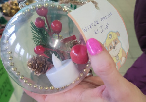 Ozdoby bożonarodzeniowe.