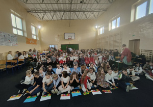 Cała społeczność szkolna