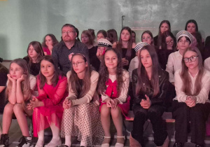 Uczennice podczas występu