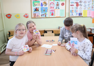 Wolontariusze z Dziewiątki u chorych