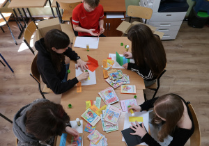 Wolontariusze z Dziewiątki u chorych