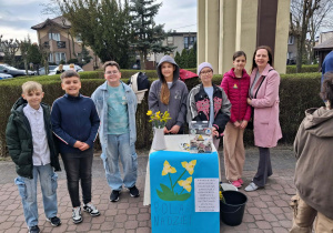 Wolontariusze na Polach Nadziei