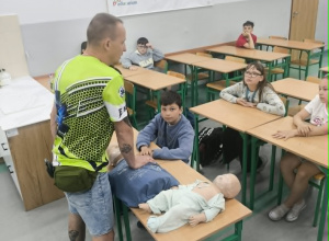 Uczniowie uczestniczą w warsztatach PPP
