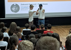 Spotkanie profilaktyczne z RapPedagogiem
