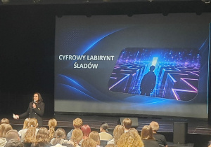 Cyfrowy l@birynt - Twój ruch w sieci ma znaczenie
