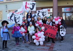 Happening z okazji Międzynarodowego Dnia Teatru